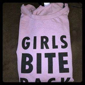 Like New Womens sweater